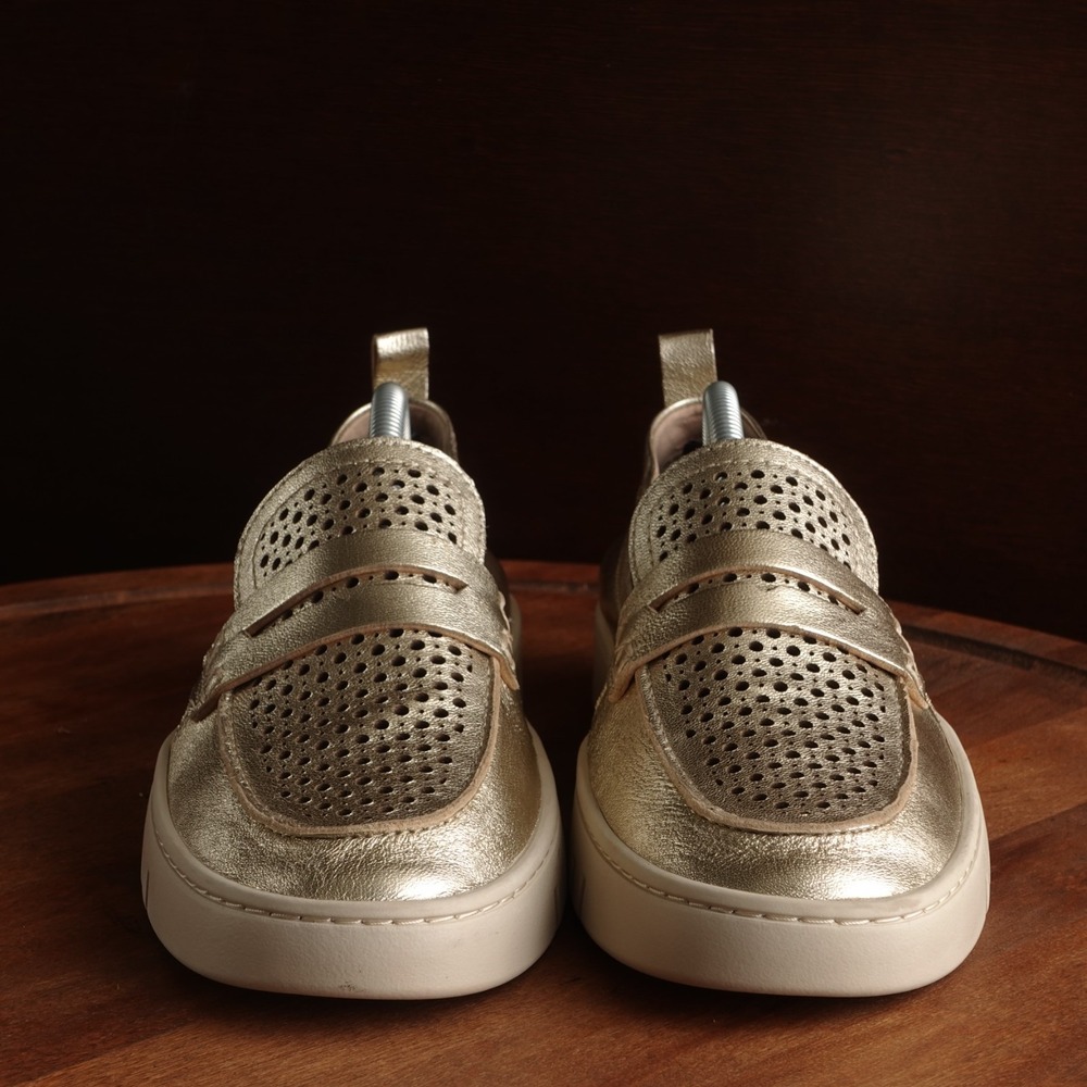 Vionic Loafers WMS SZ 8 Gold Metallic Uptown Perf Leather Comfort Walking Shoes - Picture 3 of 12